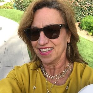 Meet your Posher, Beth